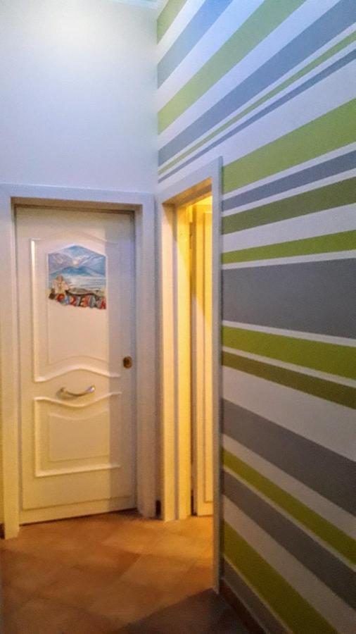 Le Stanze Di Angela Bed & Breakfast Наполи Екстериор снимка