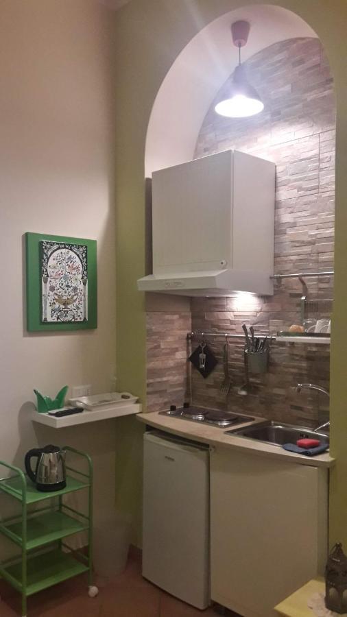 Le Stanze Di Angela Bed & Breakfast Наполи Екстериор снимка