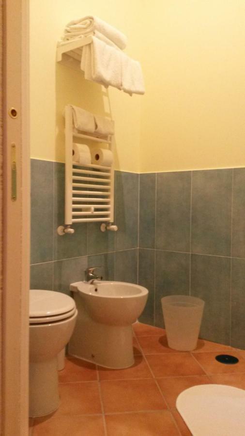 Le Stanze Di Angela Bed & Breakfast Наполи Екстериор снимка