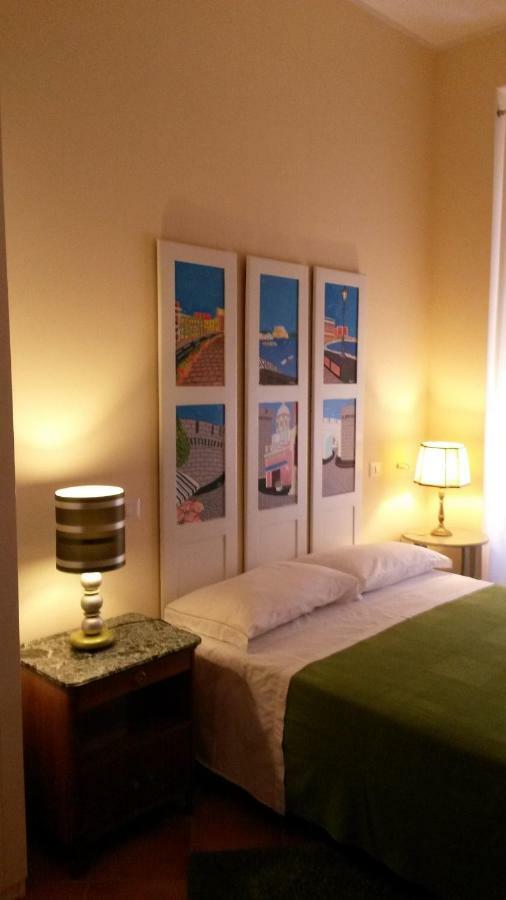 Le Stanze Di Angela Bed & Breakfast Наполи Екстериор снимка