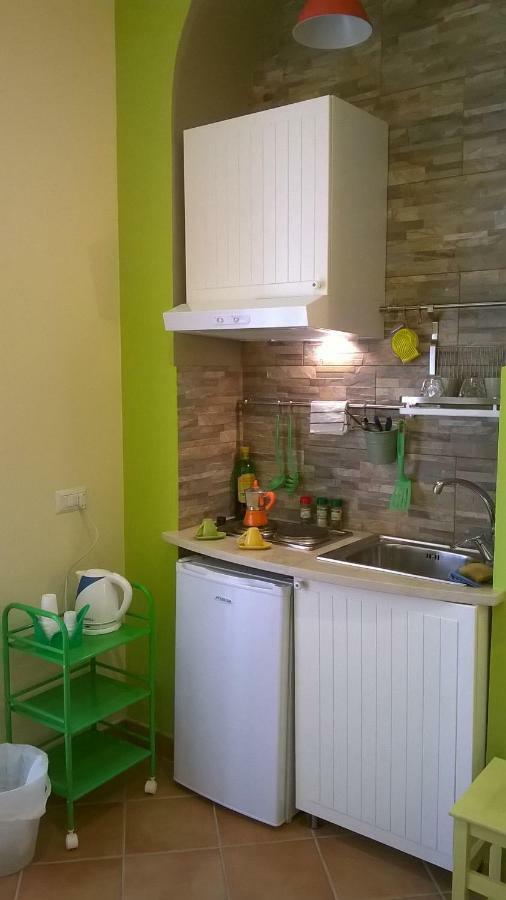 Le Stanze Di Angela Bed & Breakfast Наполи Екстериор снимка